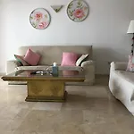 Semesterbostad Benavista - 2 Bed Town House With Pool Estepona