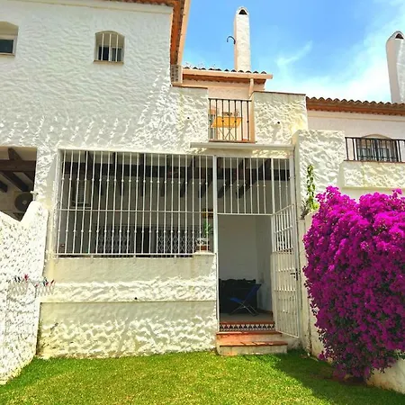 Benavista - 2 Bed Town House With Pool Feriehus
