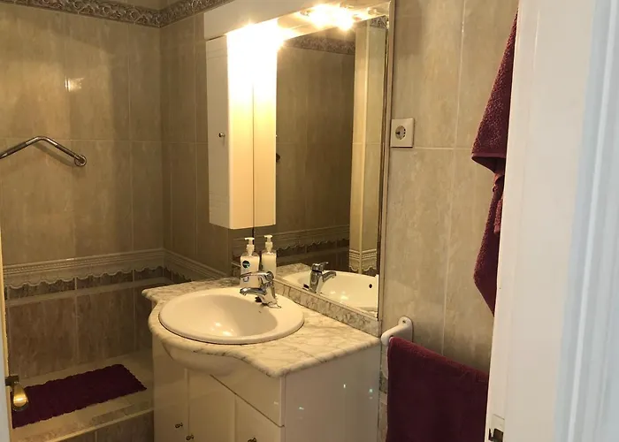 Benavista - 2 Bed Town House With Pool 埃斯特波纳