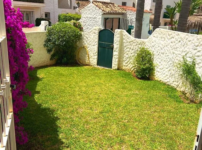 Benavista - 2 Bed Town House With Pool